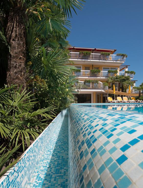 Hotel Capri Bardolino 3S Εξωτερικό φωτογραφία