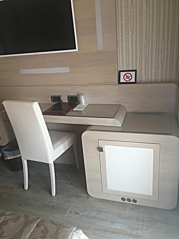 Hotel Capri Bardolino 3S Εξωτερικό φωτογραφία